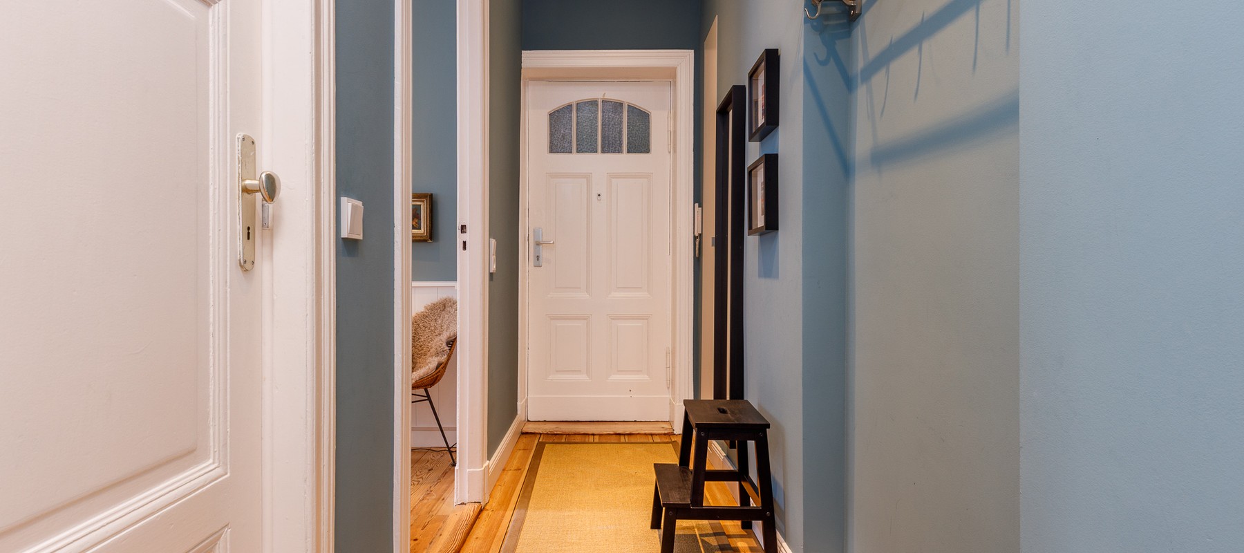Ruhiges Apartment mit Balkon und Grünblick nahe Walther-Schreiber-Platz