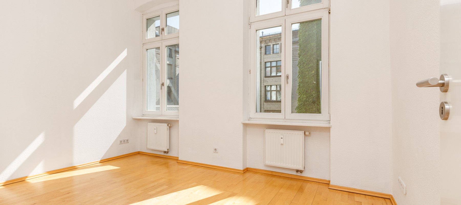 Schlafzimmer zum ruhigen Innenhof Schlafzimmer zum ruhigen Innenhof