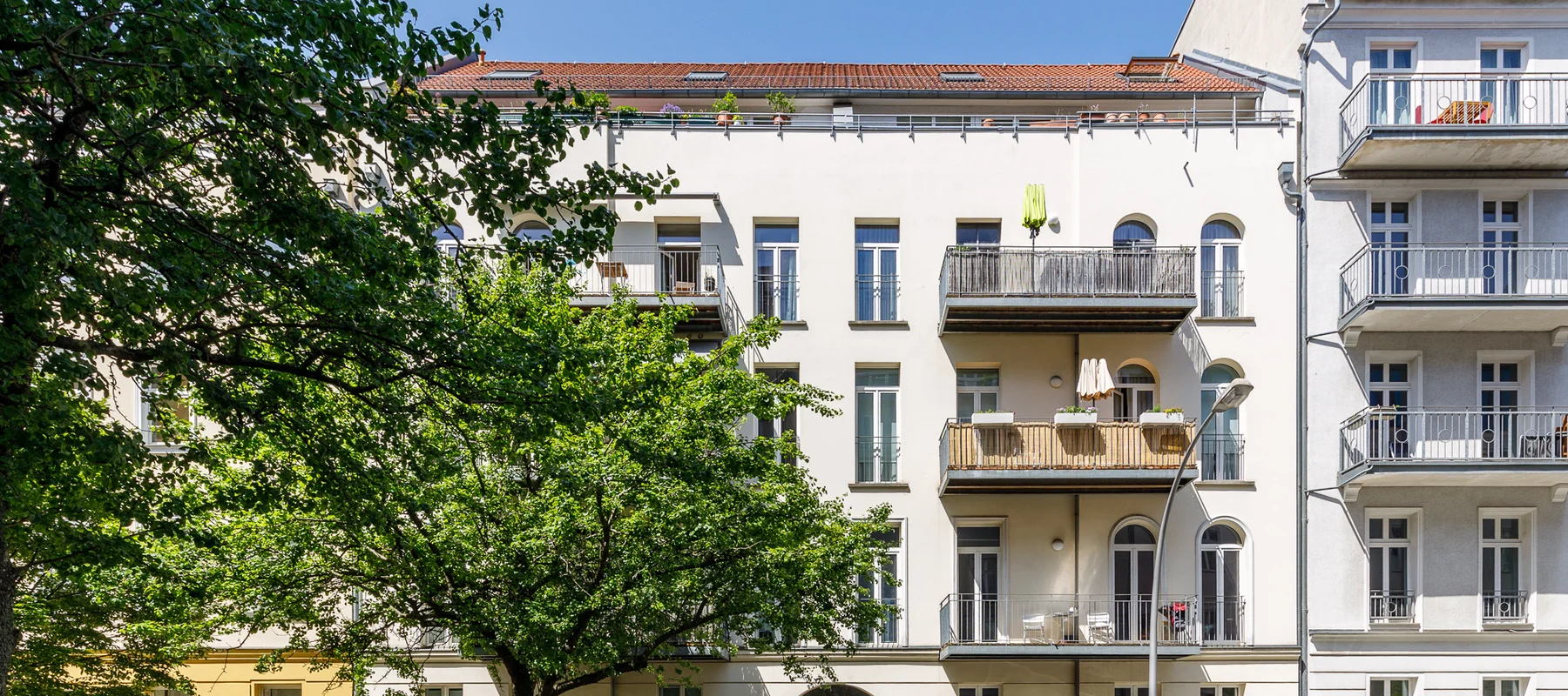 Sanierte Wohnung mit Terrasse und Gartenfläche zwischen Naturkundemuseum & Torstraße