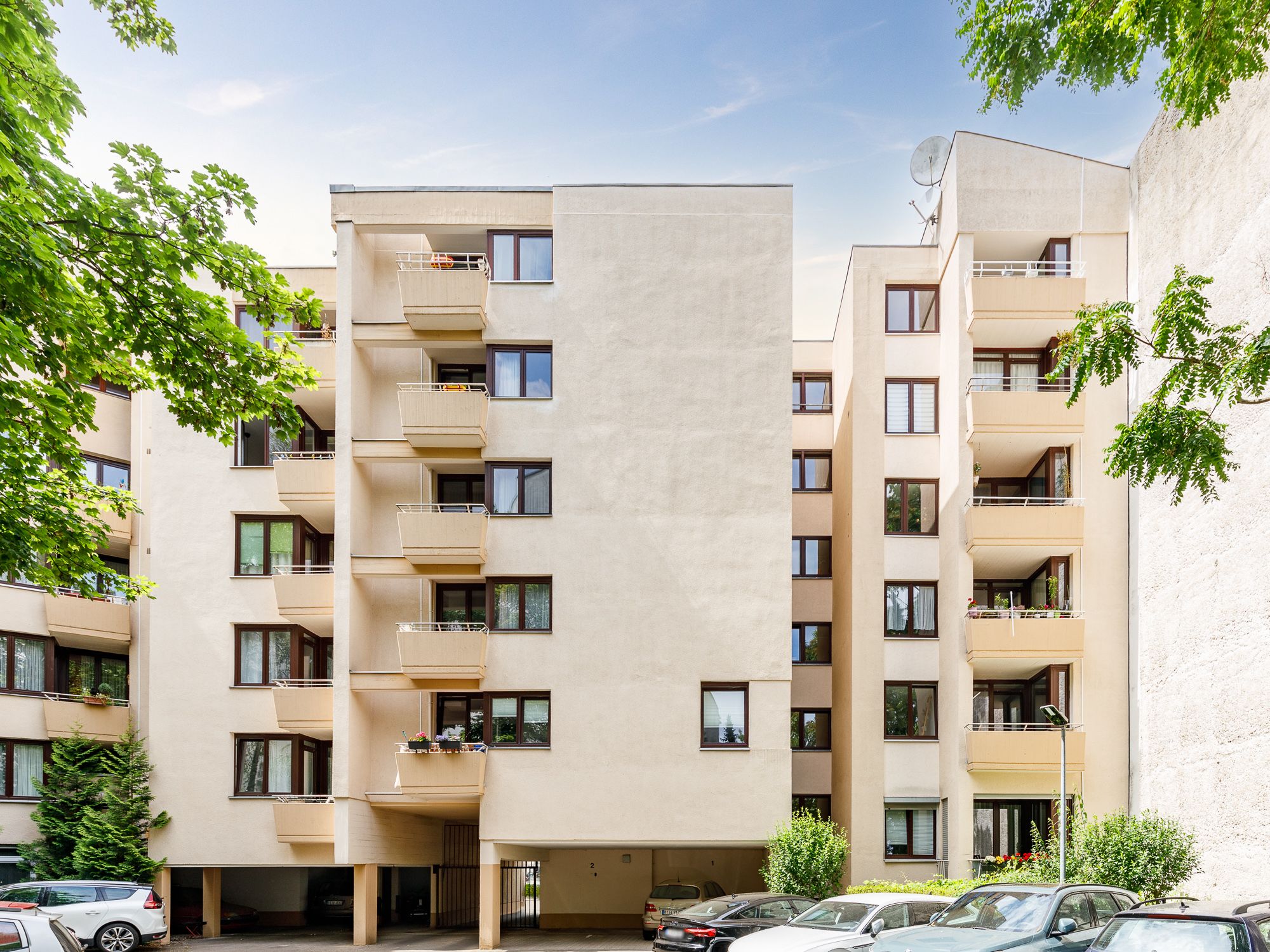 Gepflegtes Mehrfamilienhaus in Schöneberg 