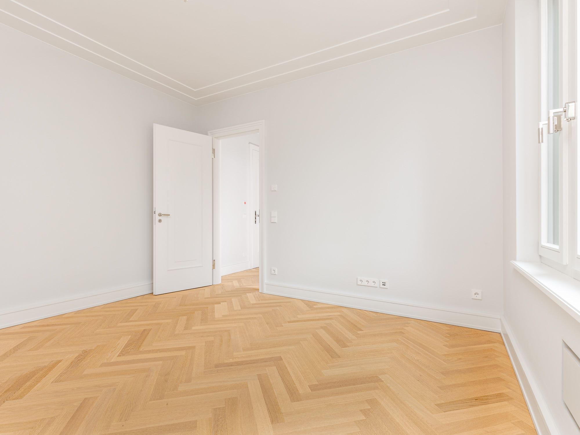 Separates Gäste- & Arbeitszimmer