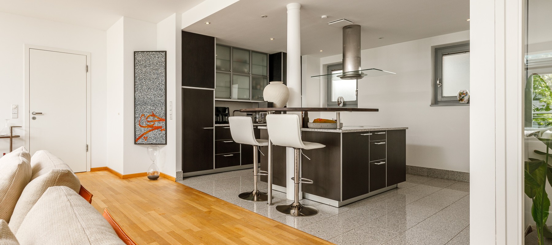 Open kitchen mit modern appliances Open kitchen mit modern appliances