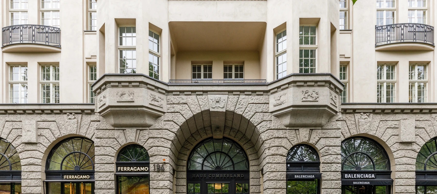 Repräsentative Gewerbeeinheit mit Galeriecharakter im Haus Cumberland
