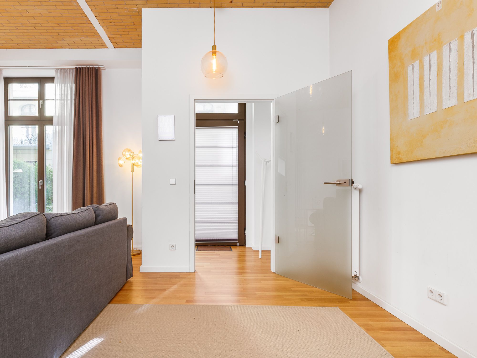 Entrée mit Garderobe 