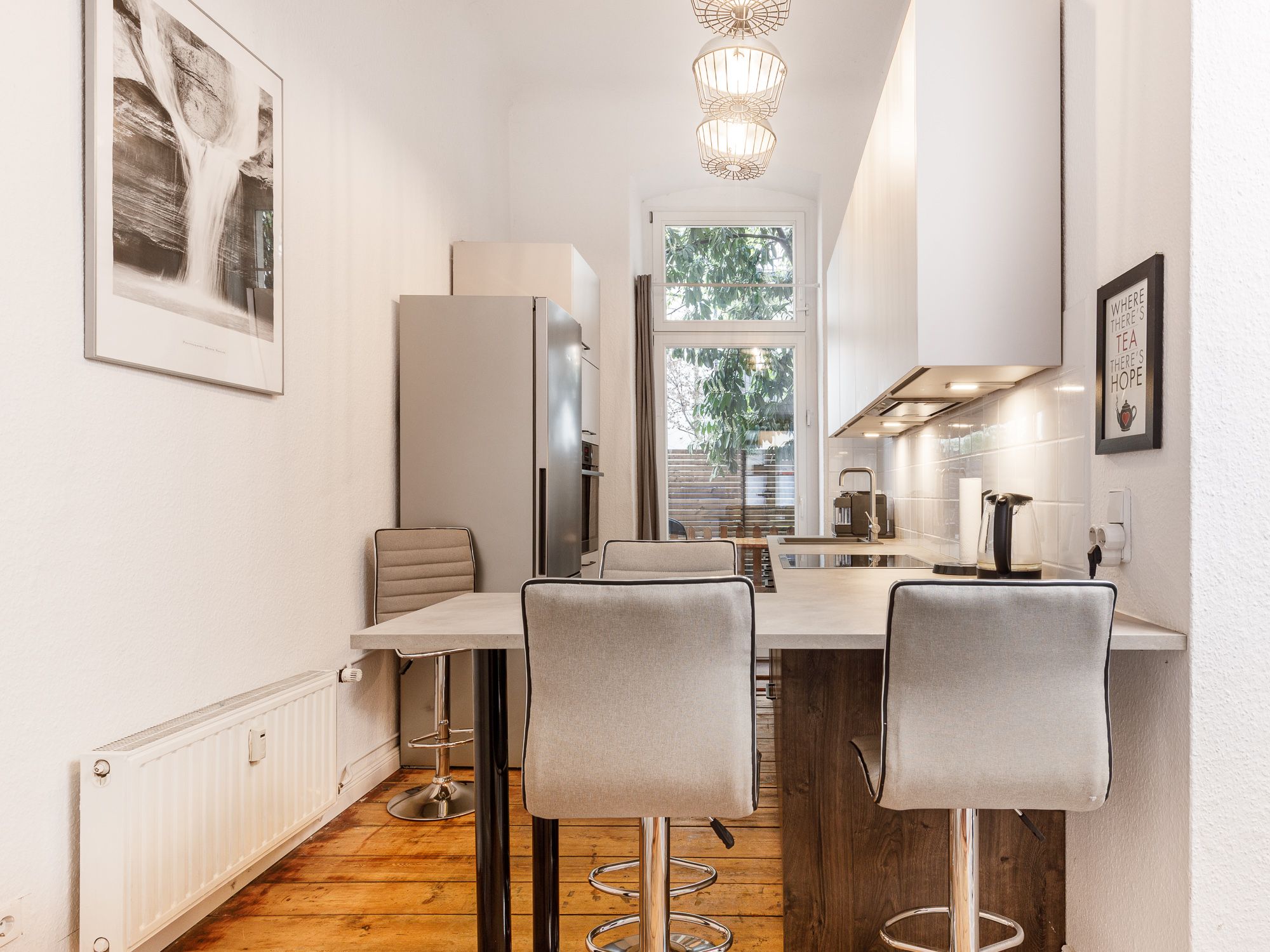 Separate Küchenbereich mit Vollausstattung