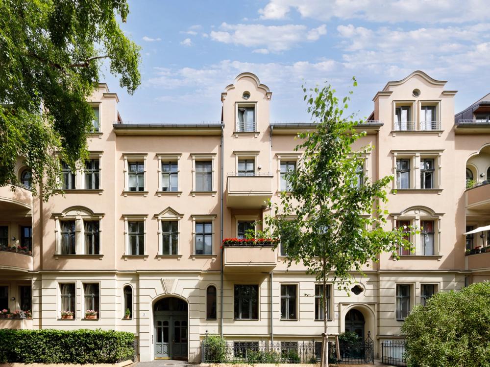 Heritage Grandeur