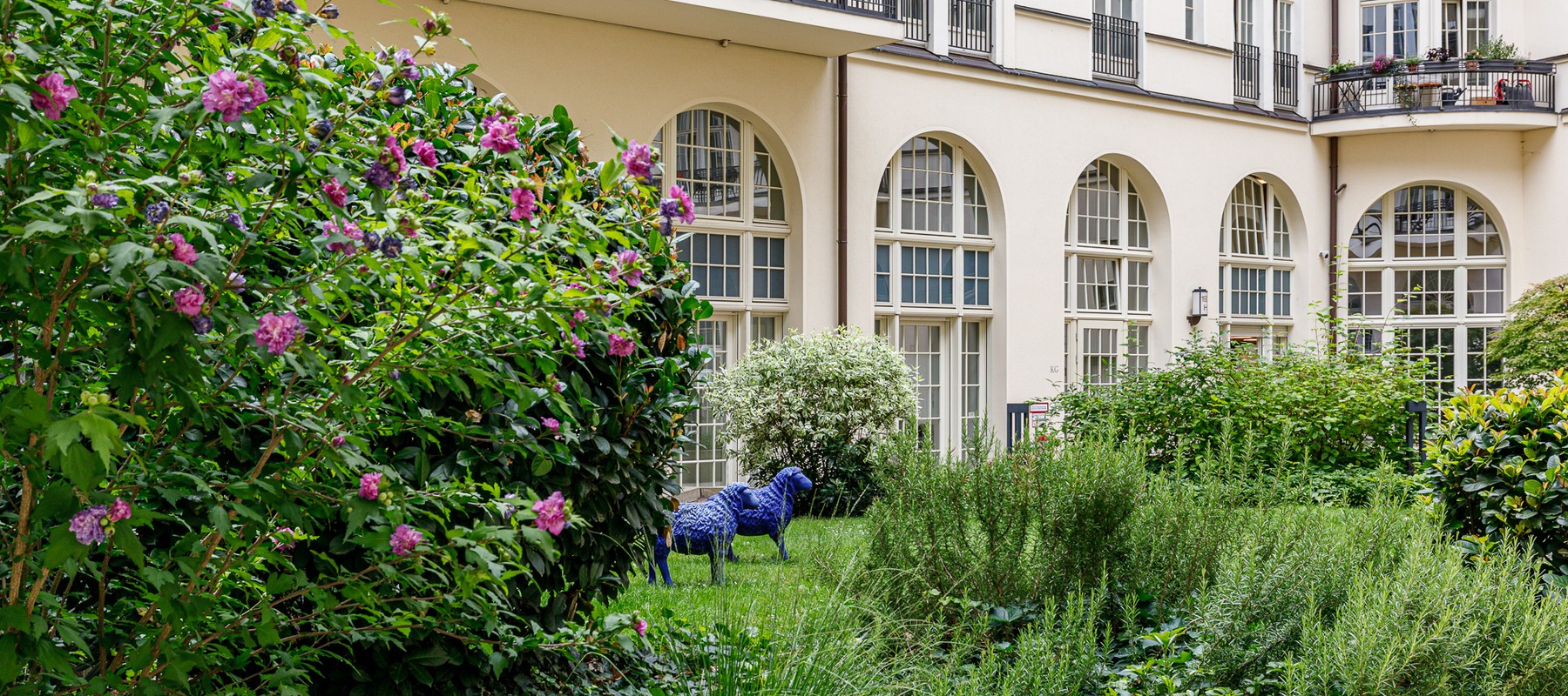 Begrünter Innenhof vom Landschaftsarchitekten Begrünter Innenhof vom Landschaftsarchitekten