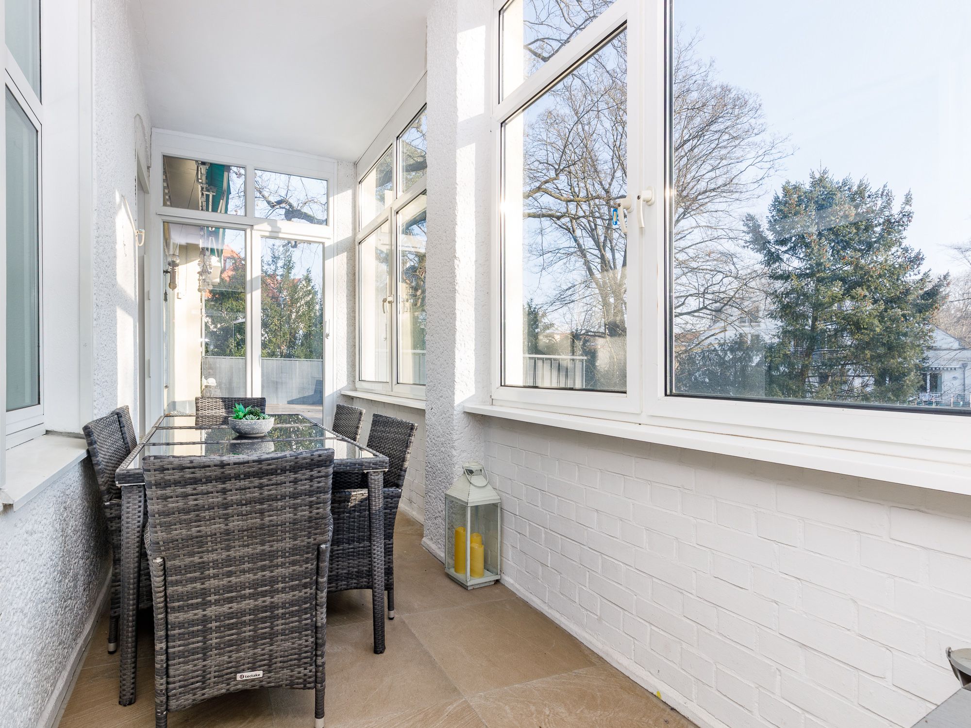 Beheizter Wintergarten mit Gartenblick 