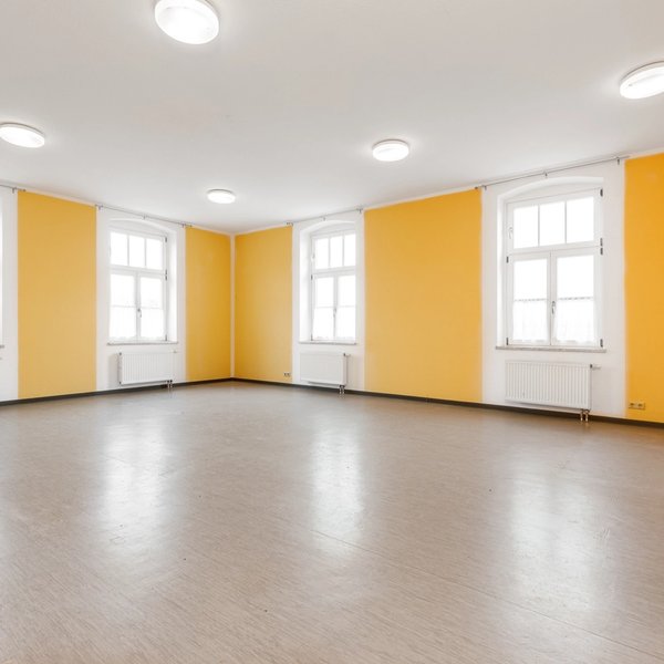 Commercial space window front period building