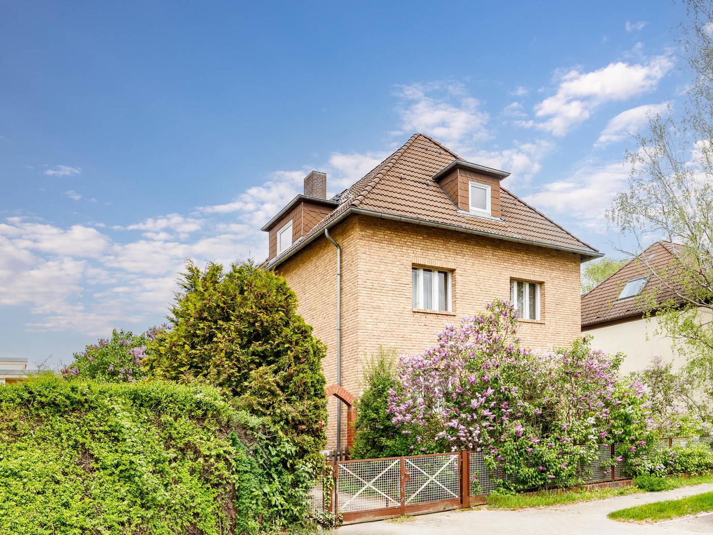 Mehrfamilienhaus mit solider Vermietung und Wertsteigerungspotenzial in gefragter Lage