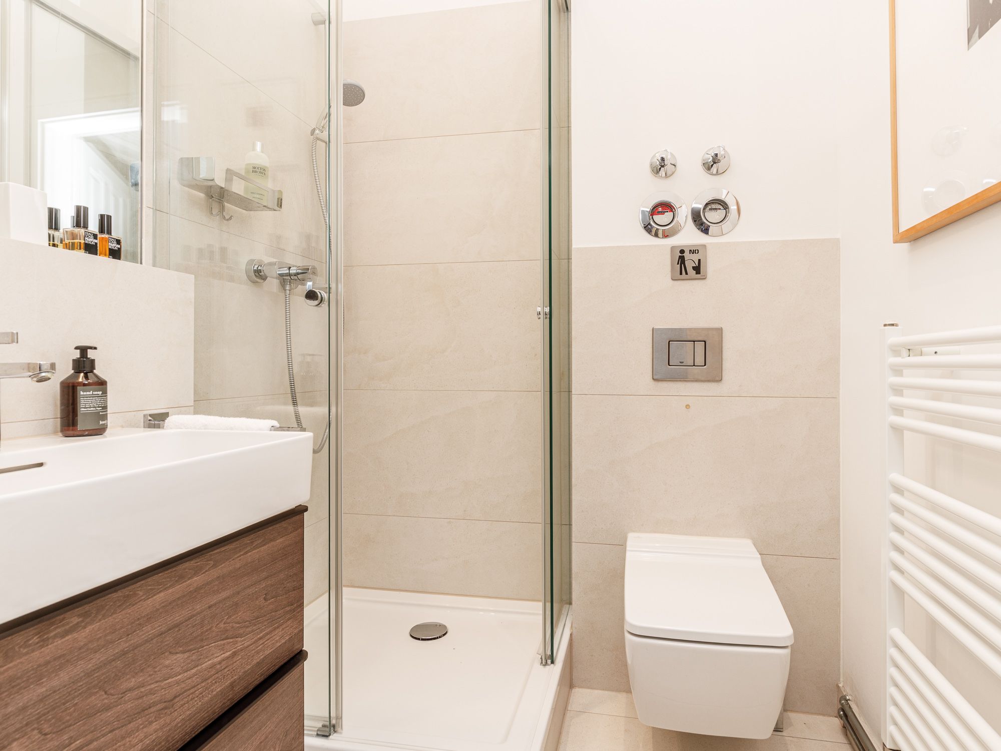 Gäste-Duschbad mit walk-in Rainshower