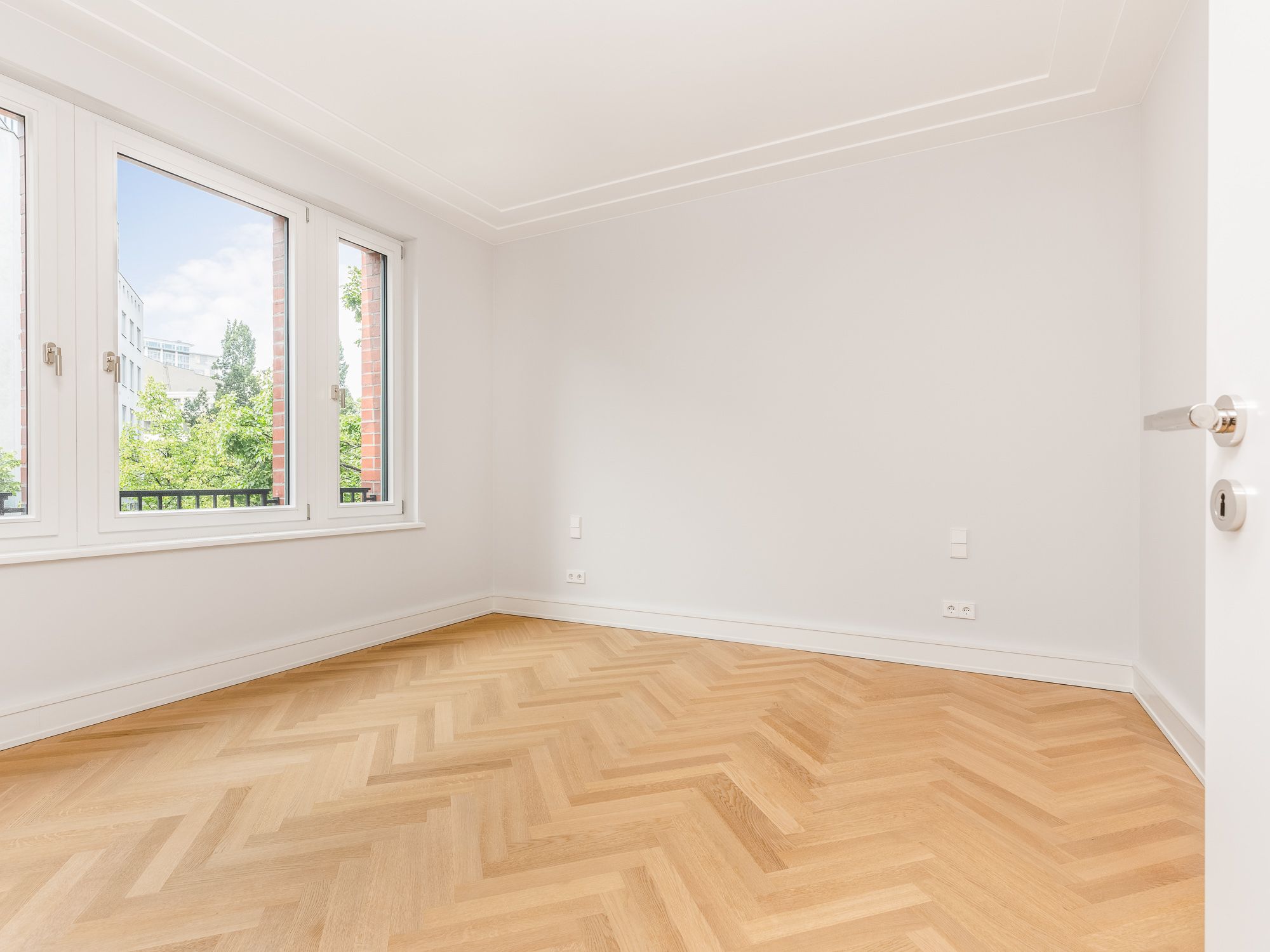 Herrliches Masterbedroom mit stilvoller Ausstattung 