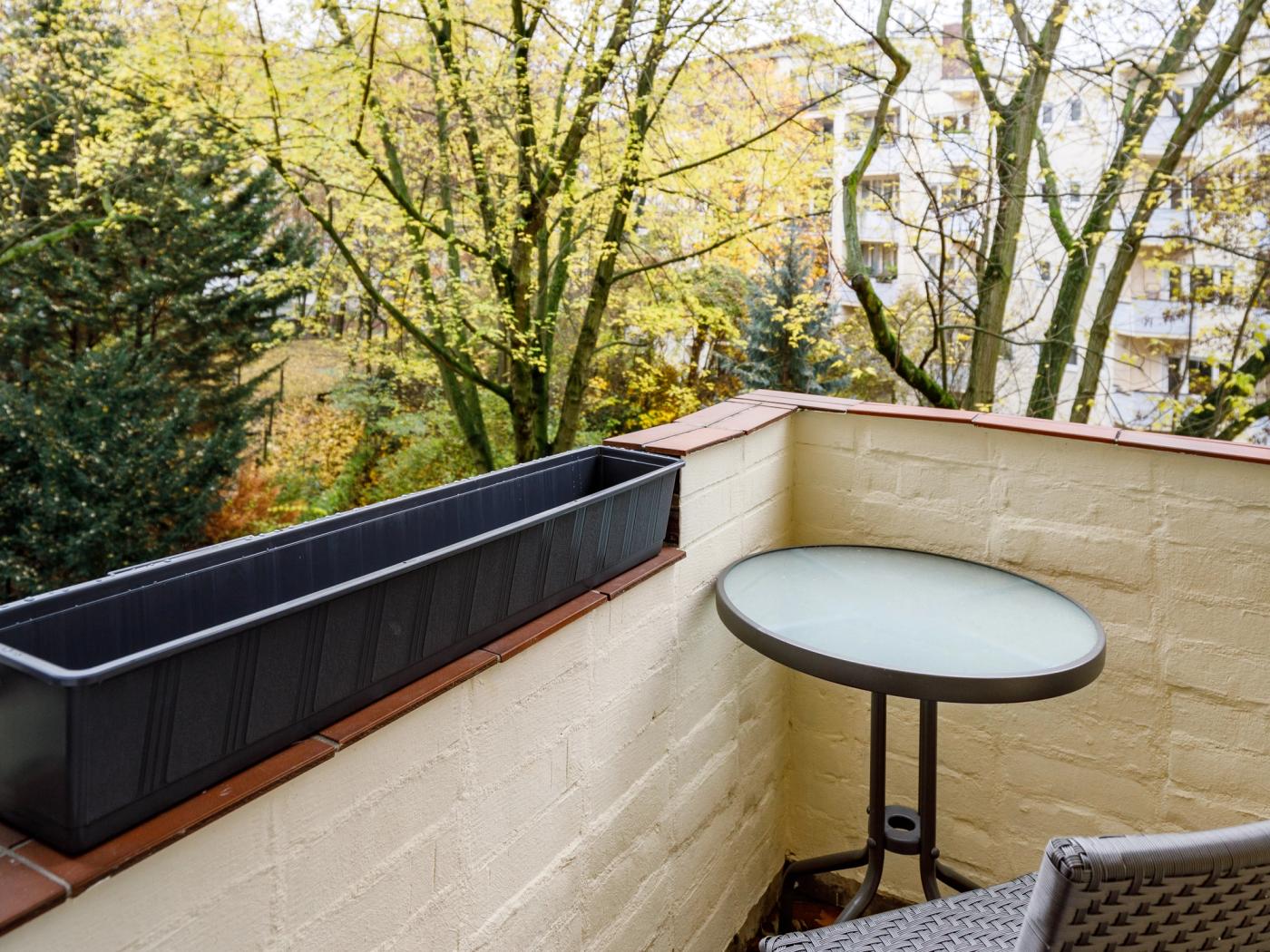 Gemütlicher Balkon zum Innenhof Gemütlicher Balkon zum Innenhof