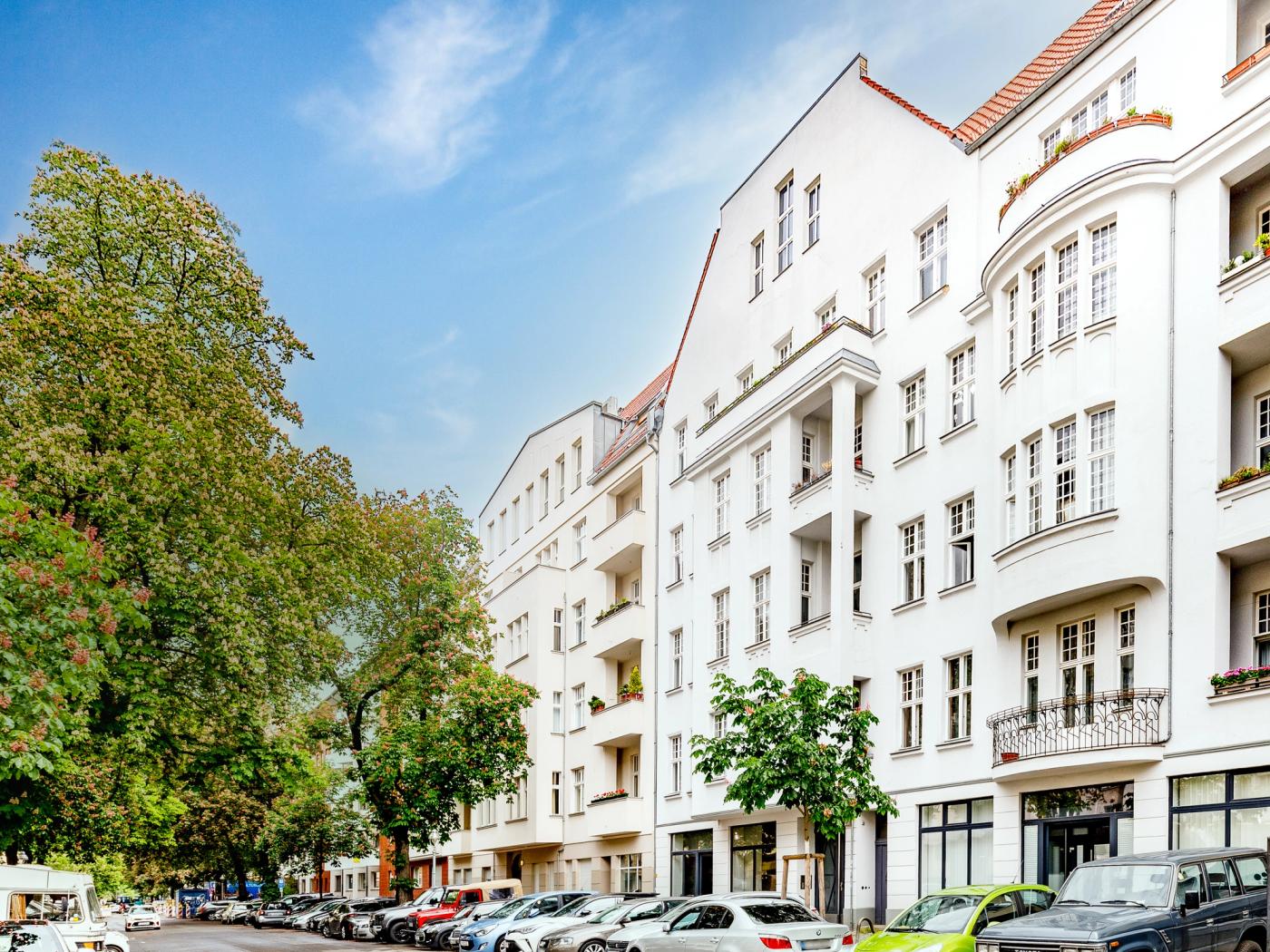 Moderne Altbauwohnung mit tollem Raumgefühl in ruhiger Seitenstraße vom Ku’damm