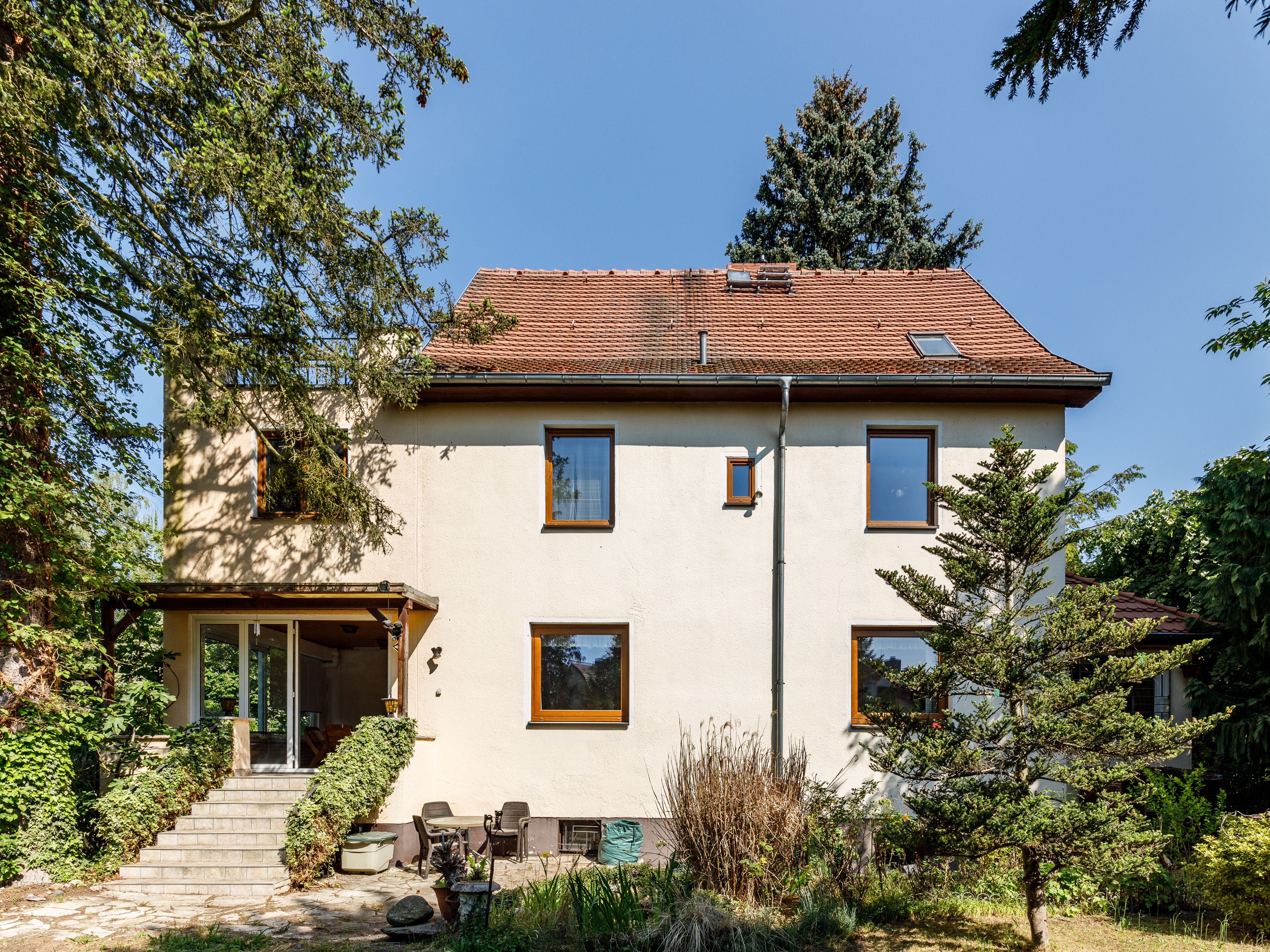 Schöne Villa mit Platz für die Familie