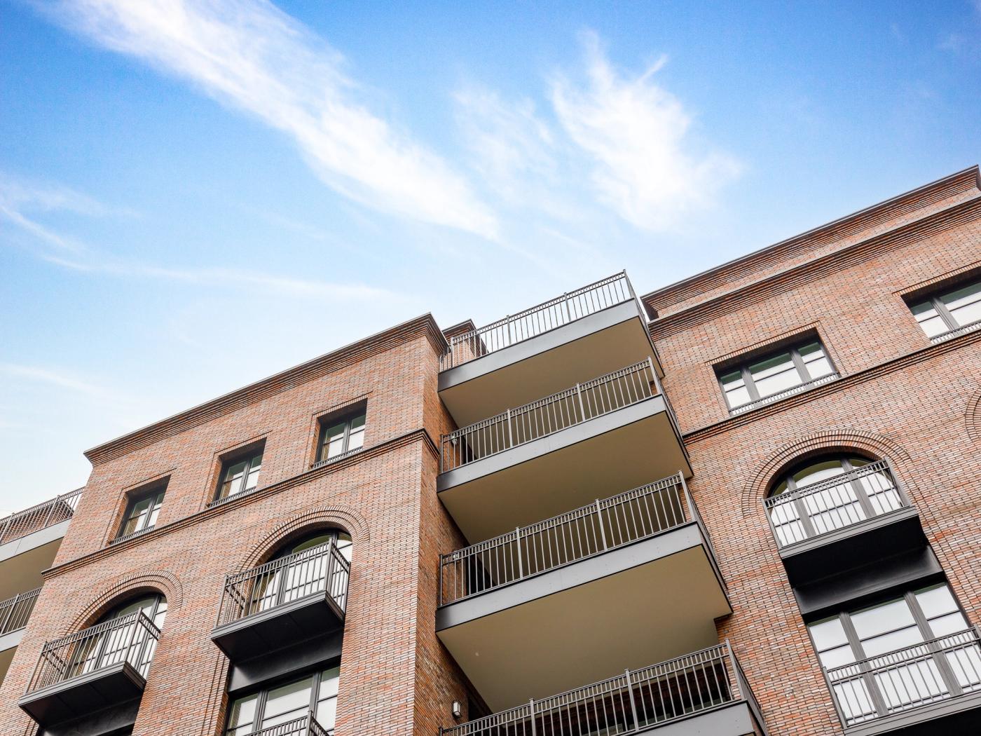 Außenansicht auf die hochwertige Klinkerfassade Außenansicht auf die hochwertige Klinkerfassade