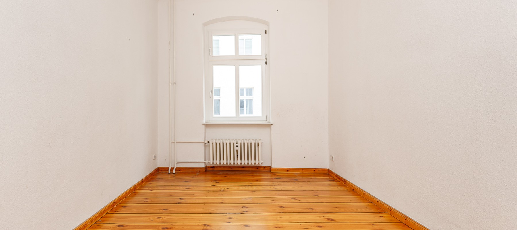 Schönes Schlaf- / Arbeitszimmer Schönes Schlaf- / Arbeitszimmer