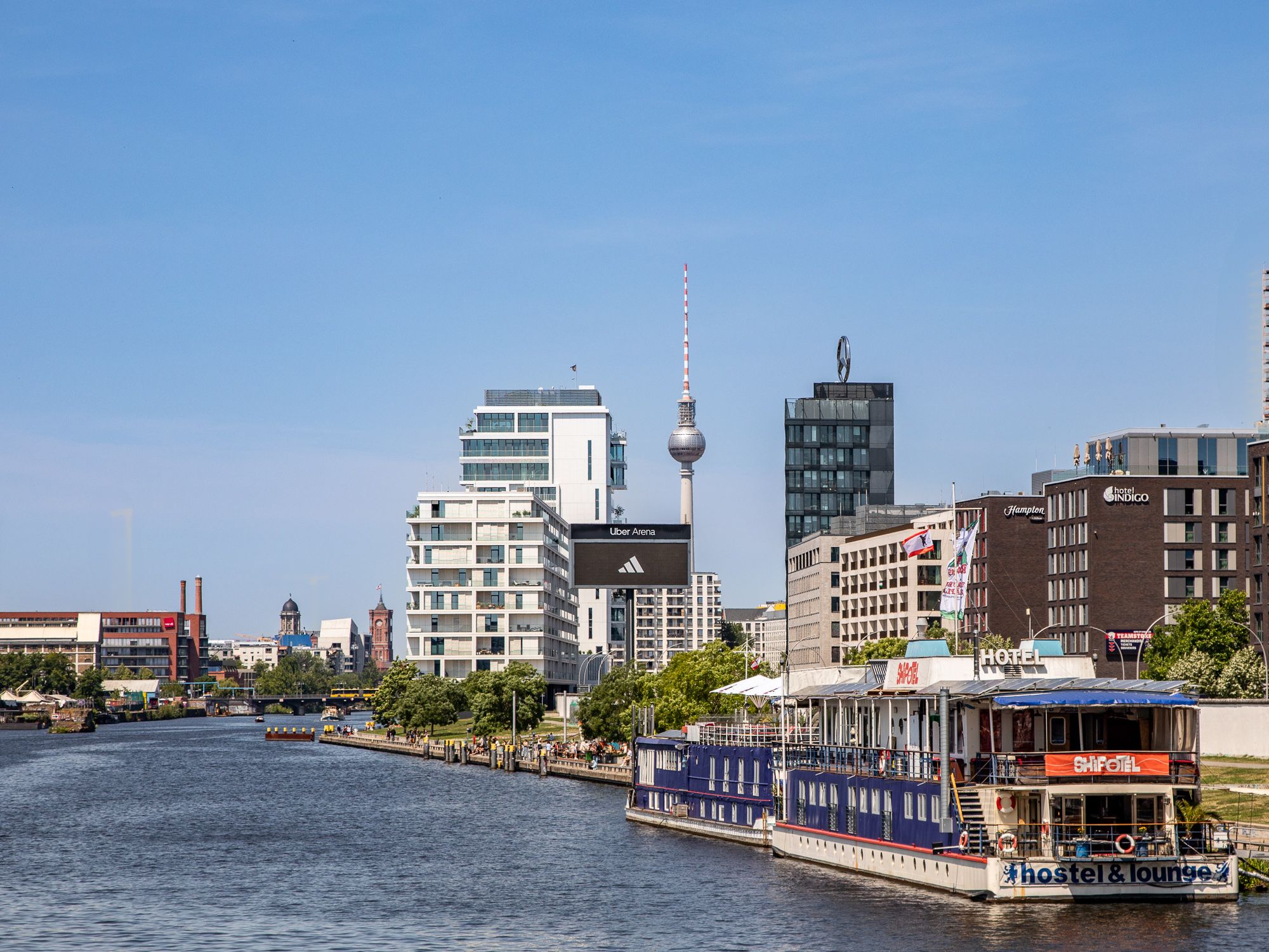 Ansicht der Spree von der nahegelegenen Oberbaumbrücke 