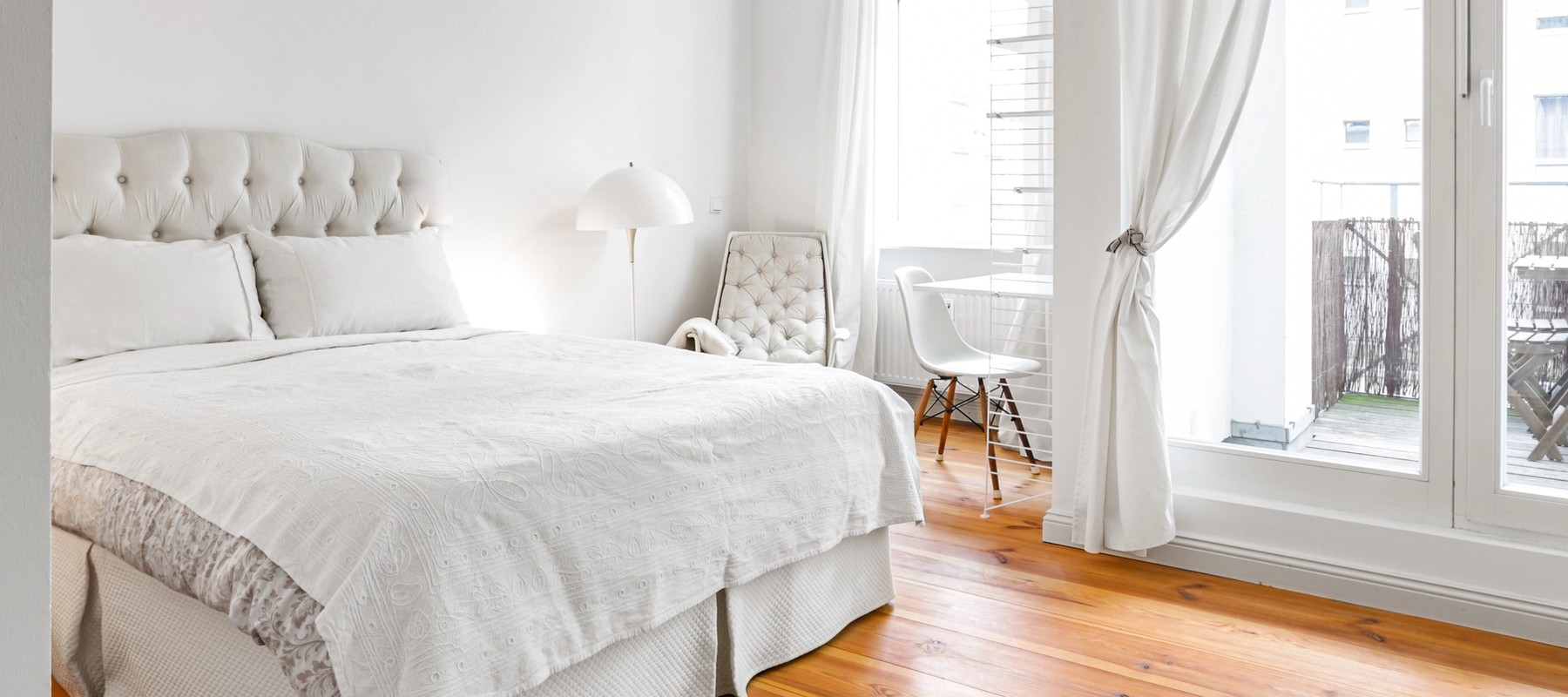 Schlafzimmer mit Balkonzugang Schlafzimmer mit Balkonzugang