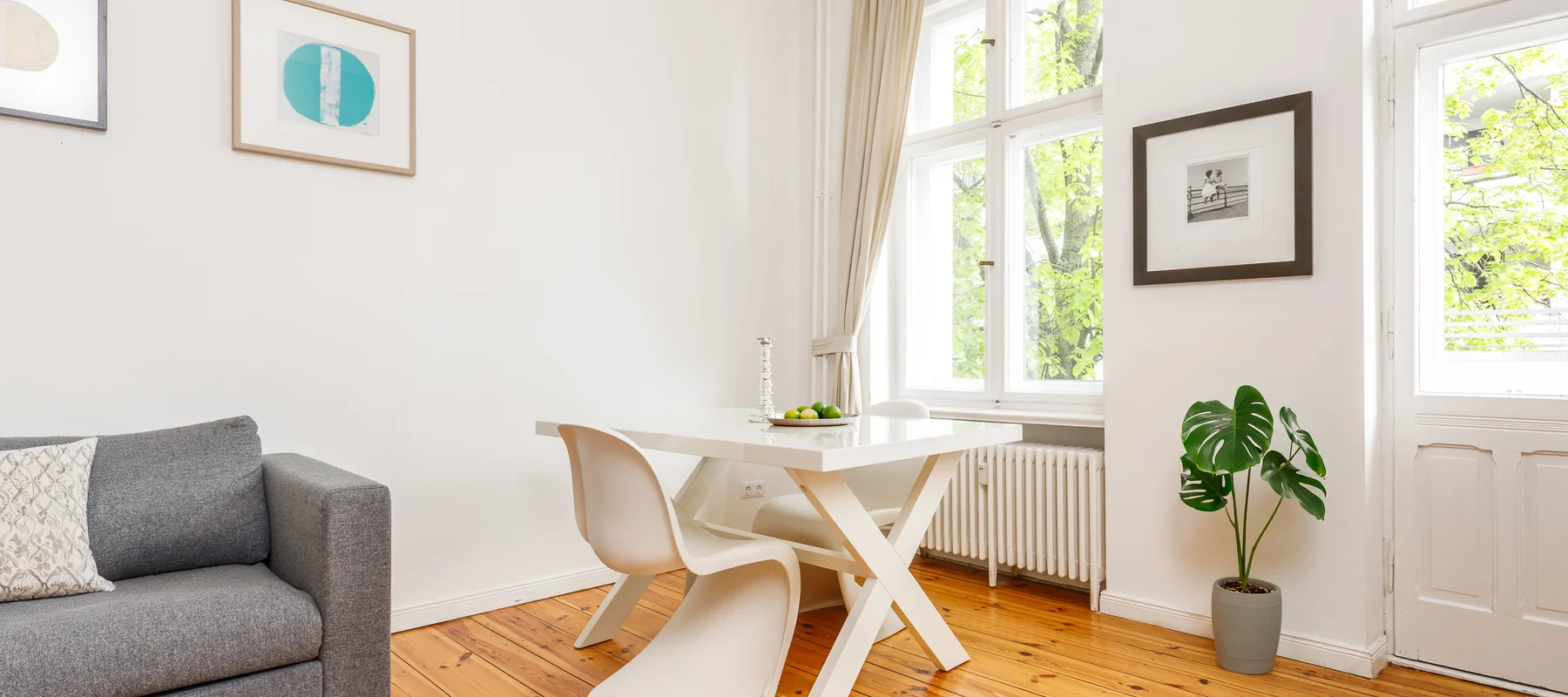 Quiet Period Apartment with Balcony Between Urban Life and Tranquil Green Surroundings