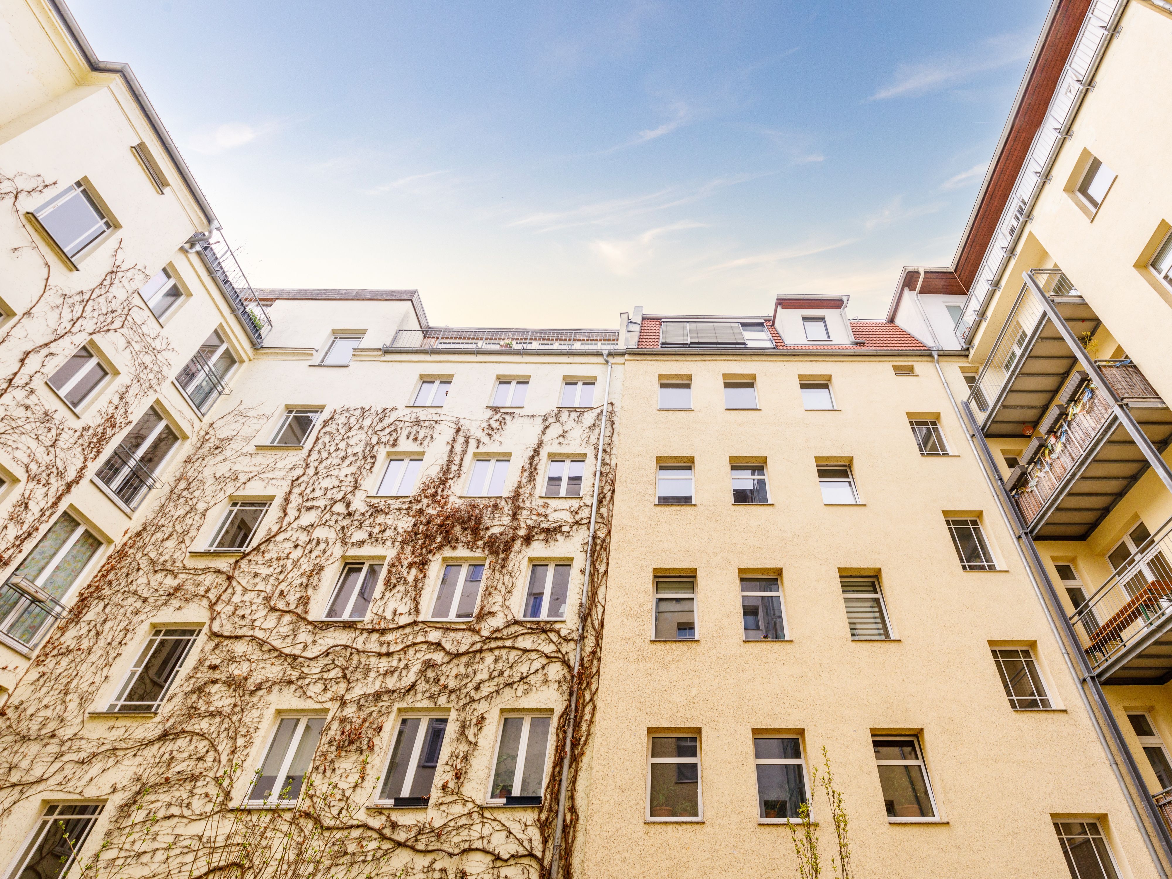 Maisonette-Penthouse im ruhigen Innenhof 