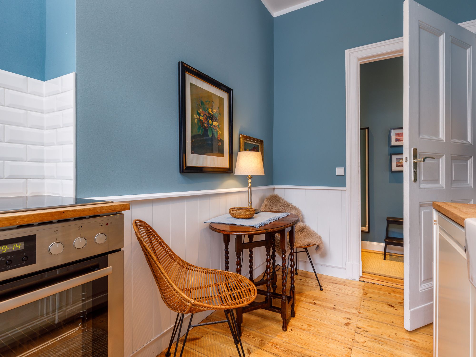 Ruhiges Apartment mit Balkon und Grünblick nahe Walther-Schreiber-Platz