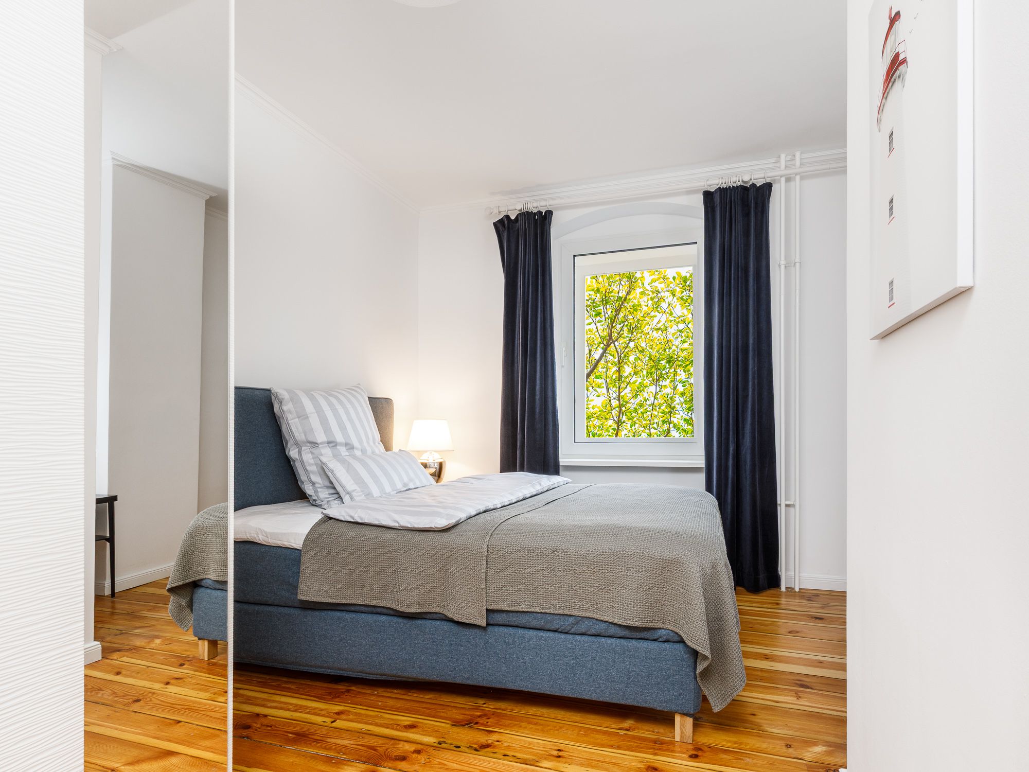 Schlafzimmer zum ruhigen Innenhof 