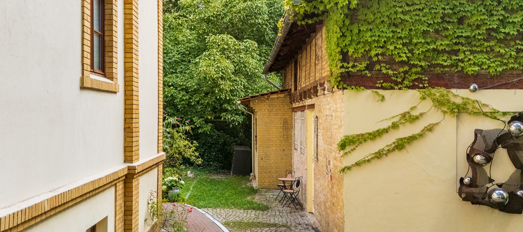 Ansicht der Liegenschaft Ansicht der Liegenschaft