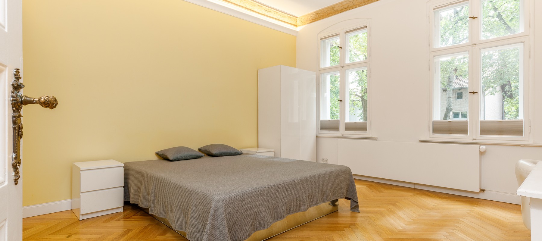 Schlafzimmer zum ruhigen Innenhof Schlafzimmer zum ruhigen Innenhof