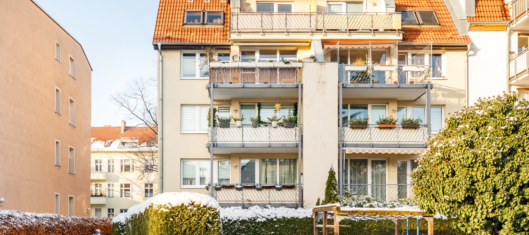 Kleines Mehrfamilienhaus mit toller Gemeinschaft Kleines Mehrfamilienhaus mit toller Gemeinschaft