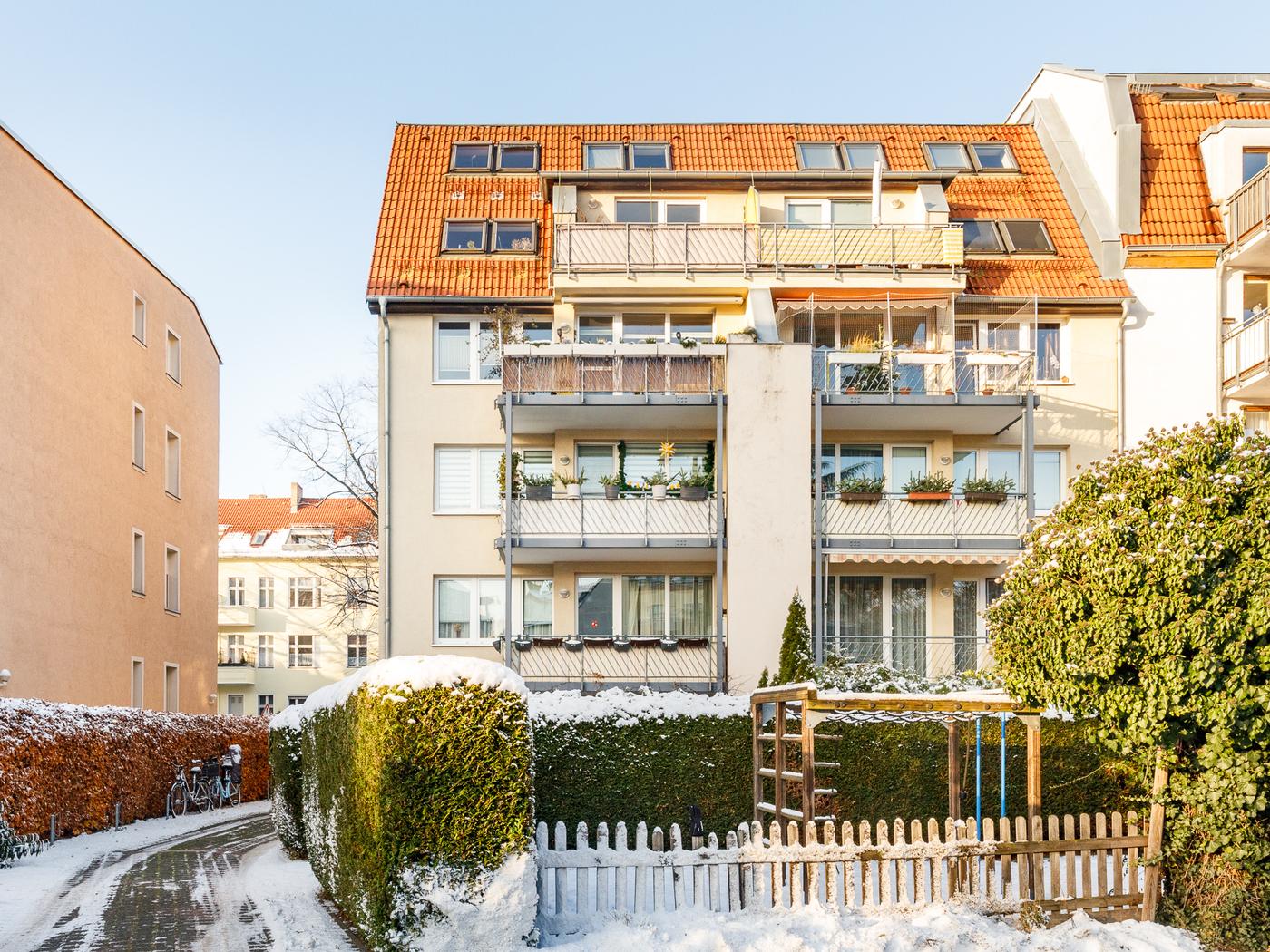 Kleines Mehrfamilienhaus mit toller Gemeinschaft Kleines Mehrfamilienhaus mit toller Gemeinschaft