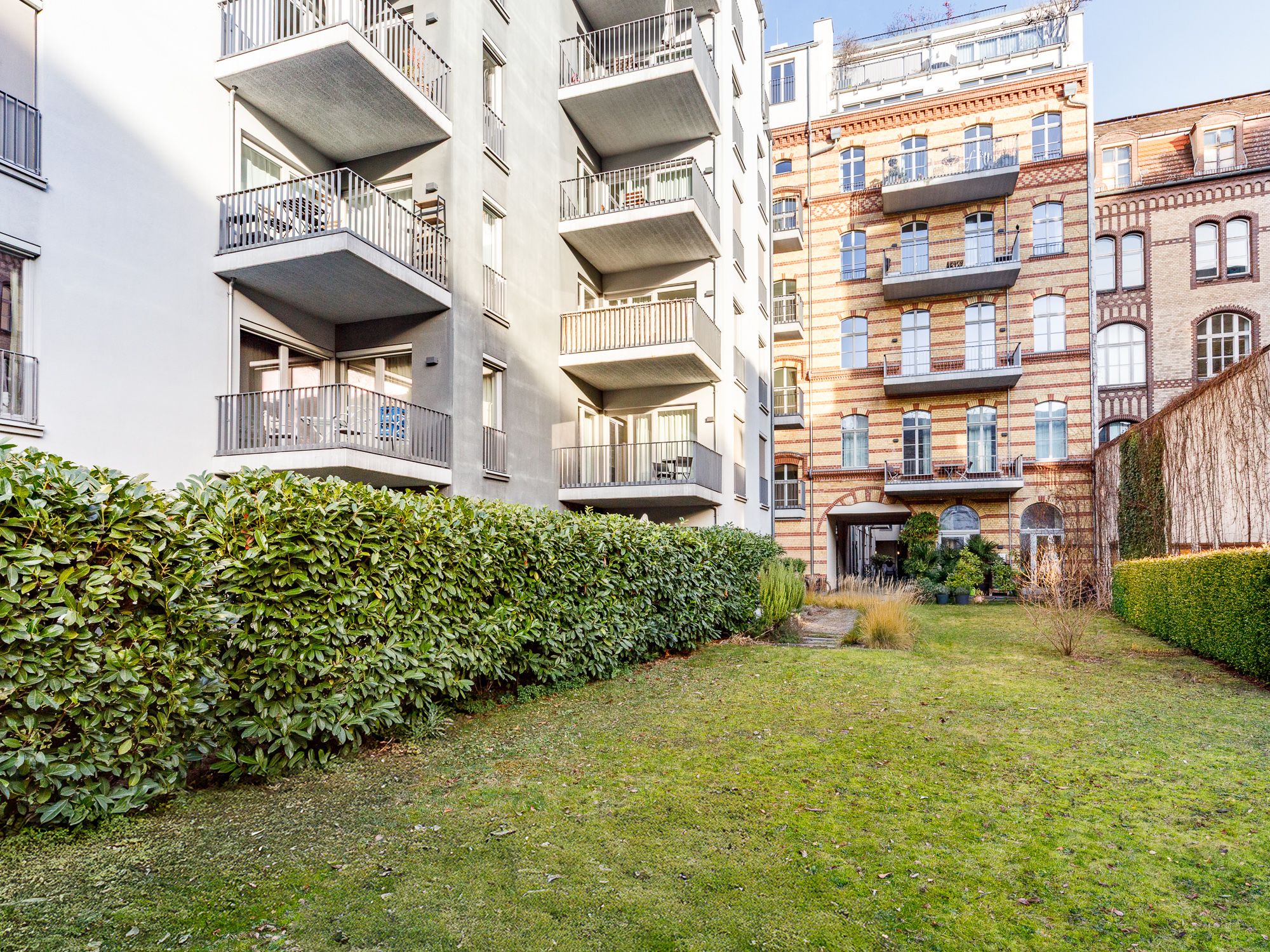 Ansicht des Gebäudeensembles 