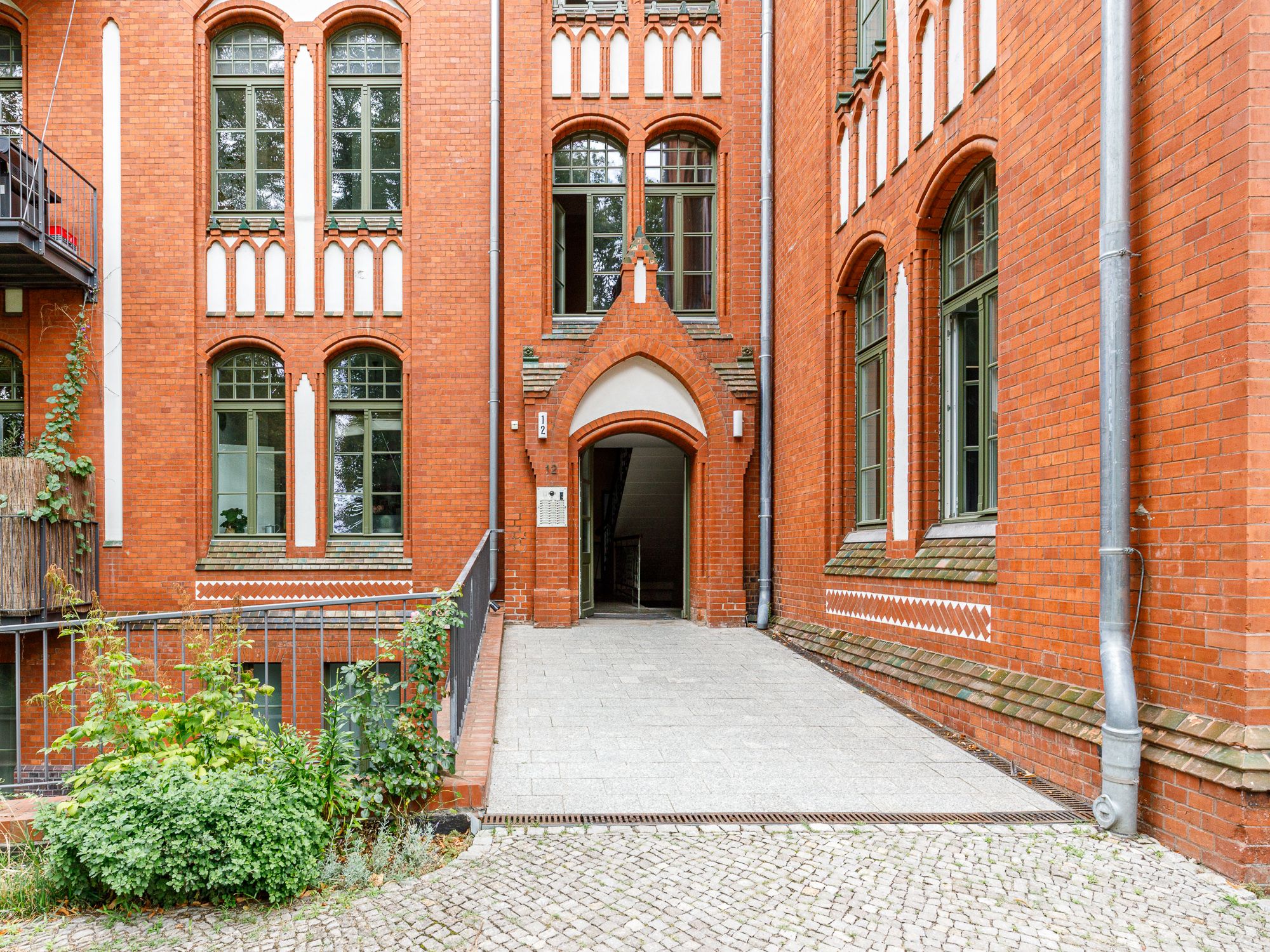 Entrance area of the building 