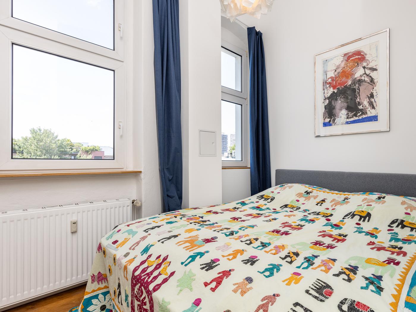 Gemütliches Schlafzimmer zum ruhigen Innenhof Gemütliches Schlafzimmer zum ruhigen Innenhof