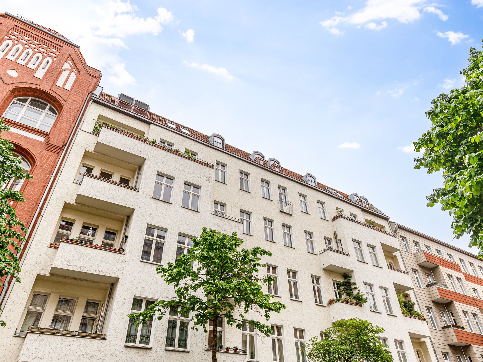 Charmantes Mehrfamilienhaus im Akazienkiez 