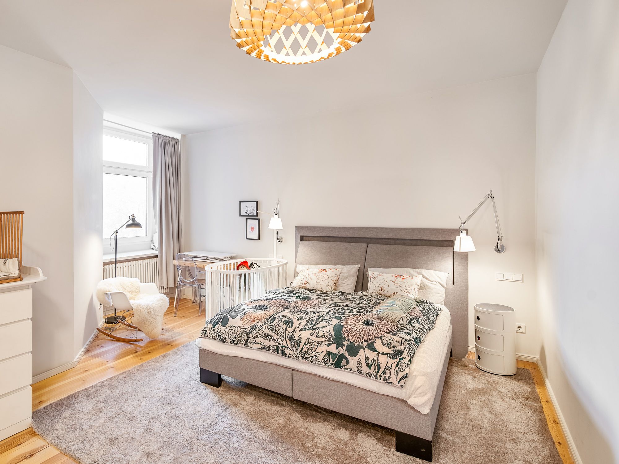 Modernes Schlafzimmer 