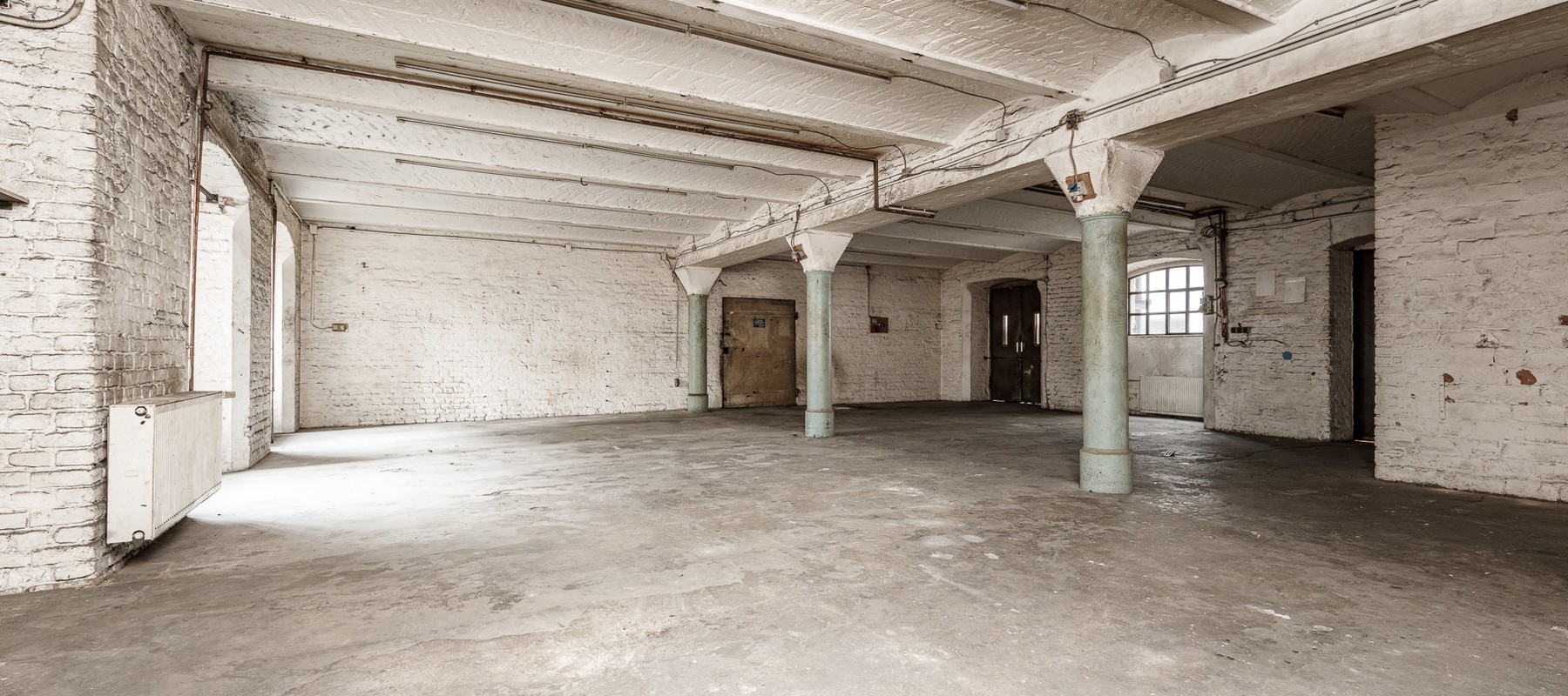 Lager / Stellfläche im Untergeschoss Lager / Stellfläche im Untergeschoss