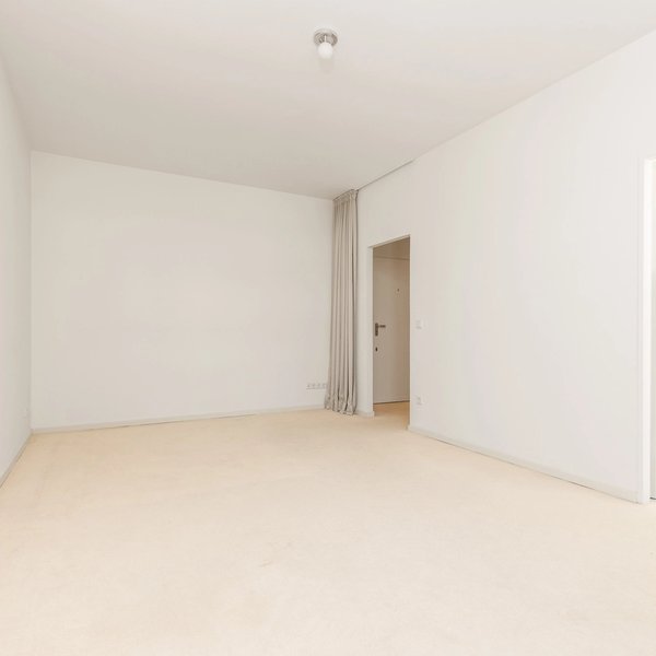 Wohnraum Leerzustand Durchgang Küche