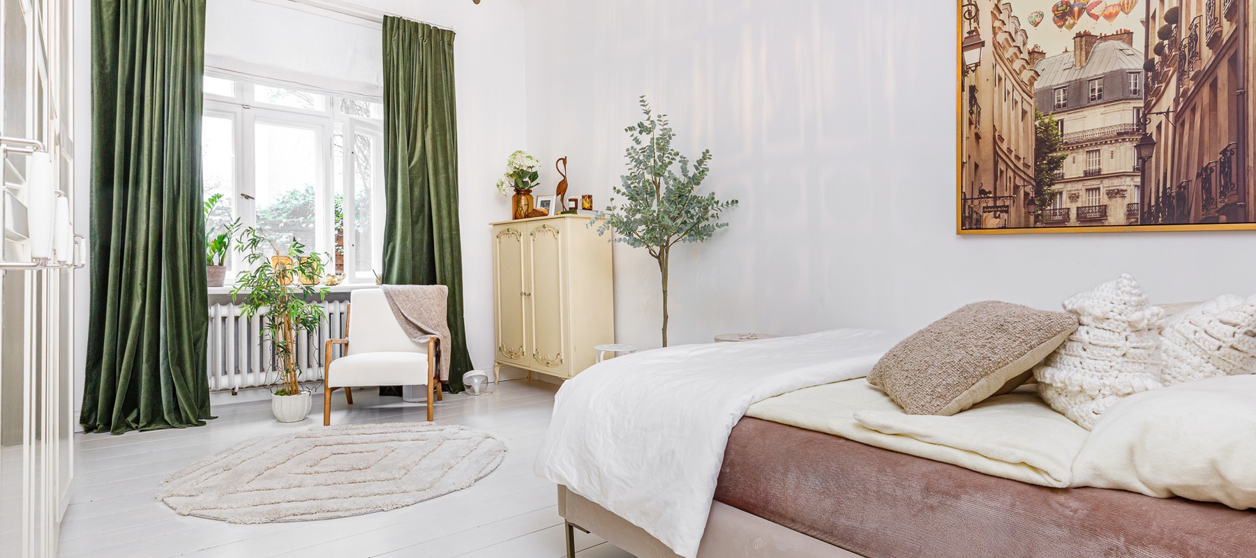 Schlafzimmer mit Wohlfühl-Atmosphäre Schlafzimmer mit Wohlfühl-Atmosphäre