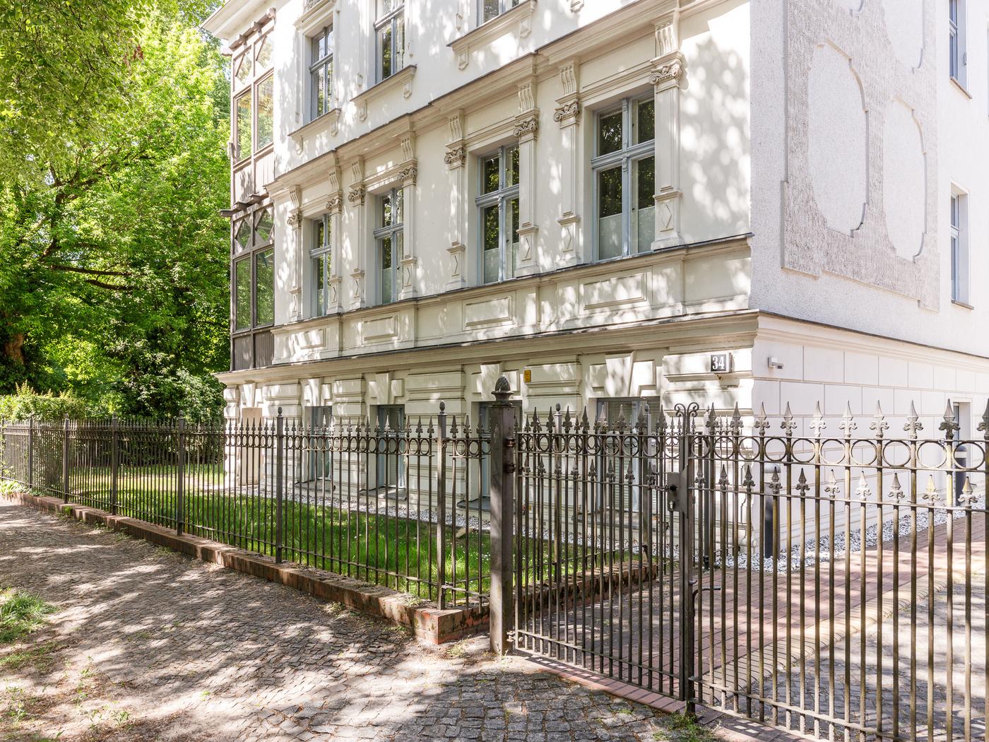 Schöner Gründerzeit-Altbau in Karlshorst Schöner Gründerzeit-Altbau in Karlshorst