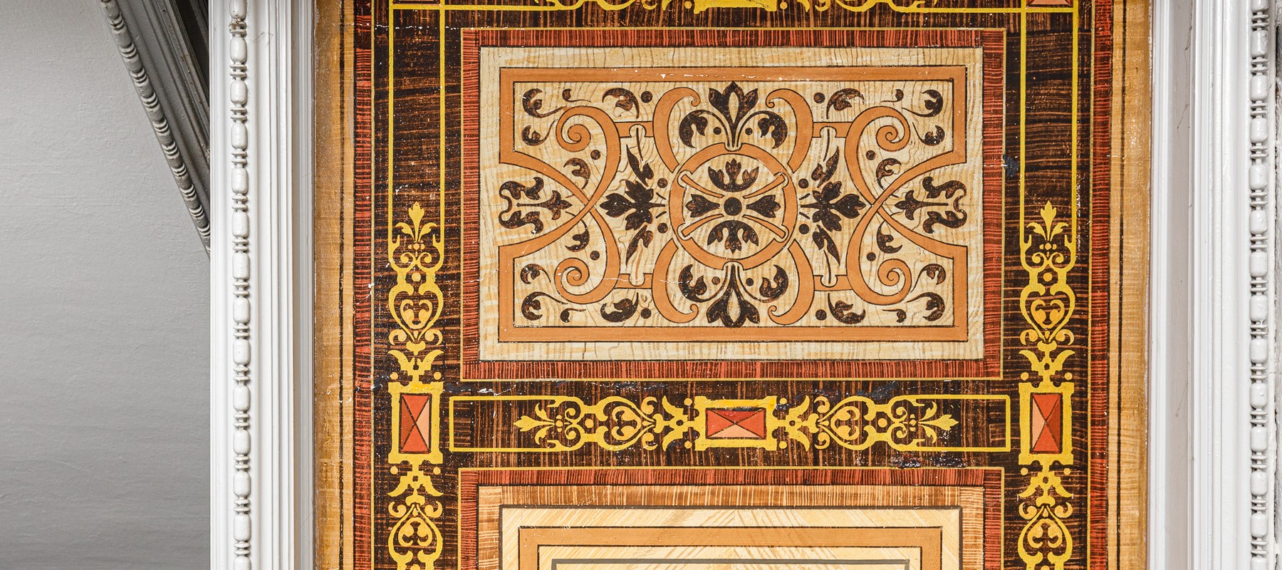 Historische Stilelemente als Homage an die Jugendstil-Epoche Historische Stilelemente als Homage an die Jugendstil-Epoche