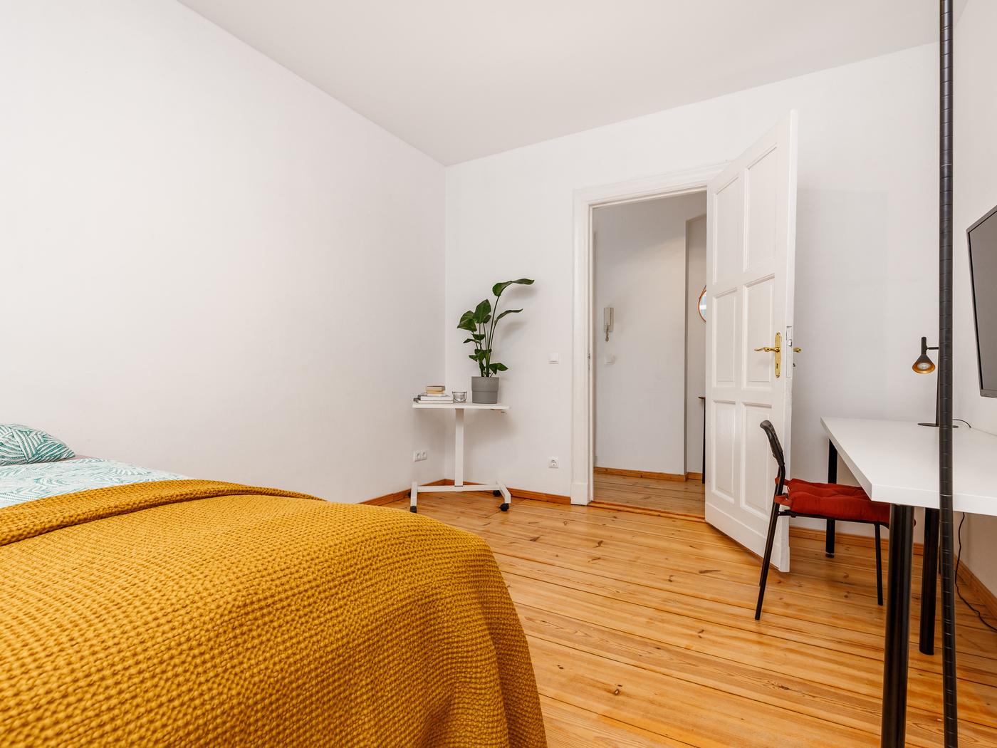 Schlafzimmer mit Arbeitsbereich Schlafzimmer mit Arbeitsbereich