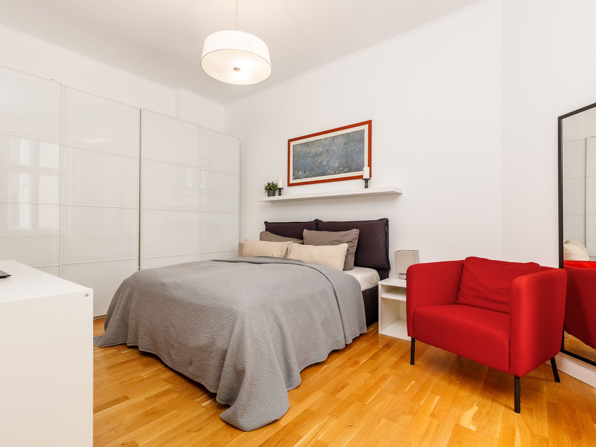 Schlafzimmer zum ruhigen Innenhof 