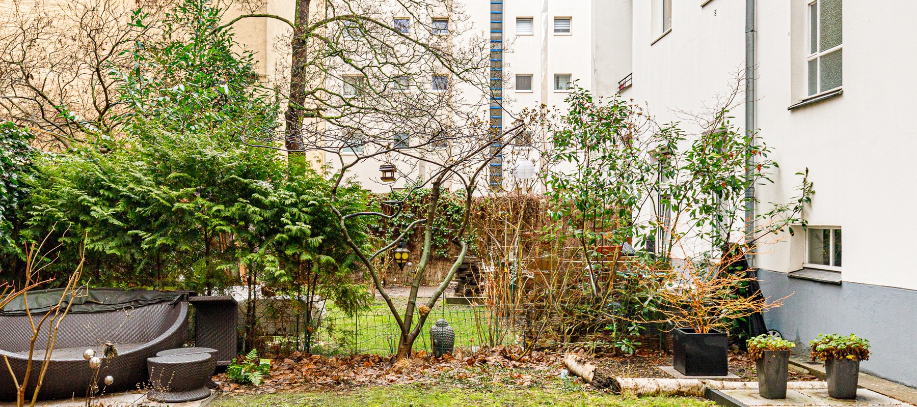 Privater Gartenbereich im Hinterhof Privater Gartenbereich im Hinterhof