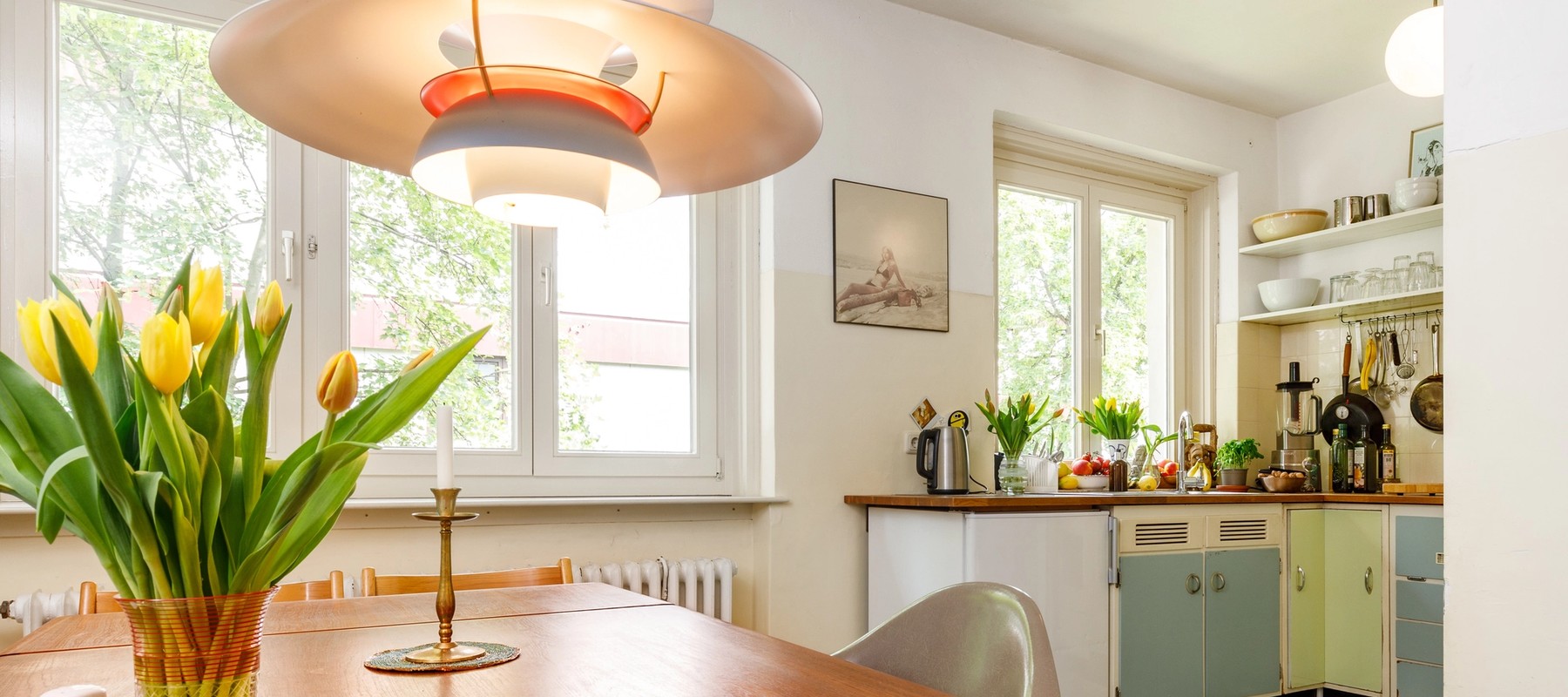 Großzügiger Küchenbereich mit Platz für die ganze Familie Großzügiger Küchenbereich mit Platz für die ganze Familie