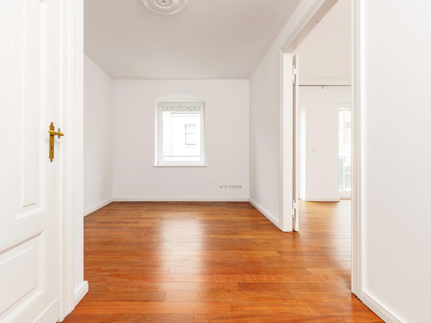 Schlafzimmer zum ruhigen Innenhof  Schlafzimmer zum ruhigen Innenhof