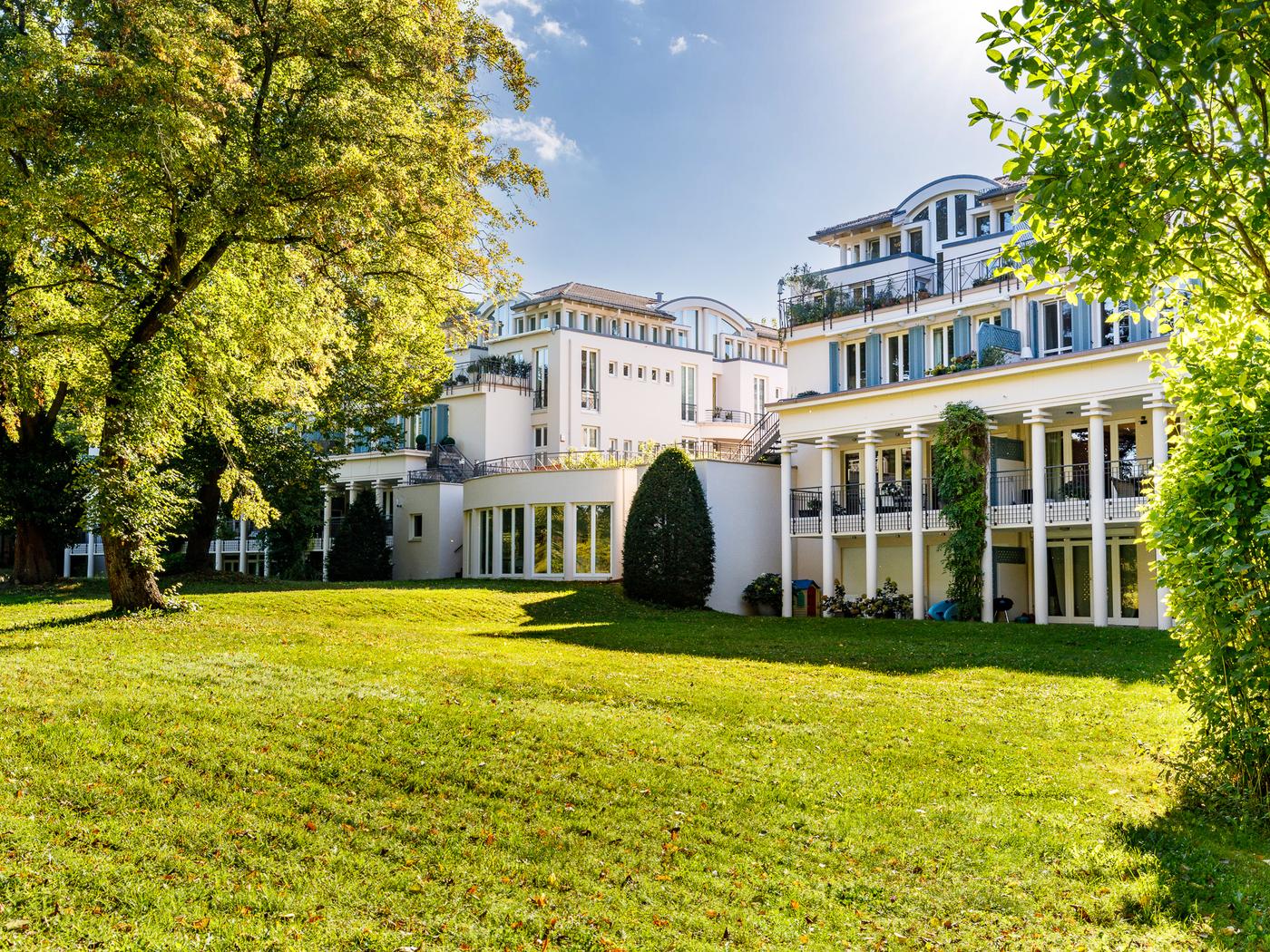 Rückansicht der Liegenschaft in der Koenigsallee Rückansicht der Liegenschaft in der Koenigsallee