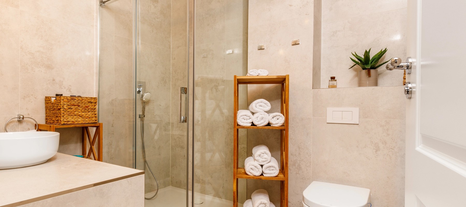 Logistik- & Gewerbefläche im Industriegebiet: Vielseitige Nutzungsmöglichkeiten für Lagerung & Produktion