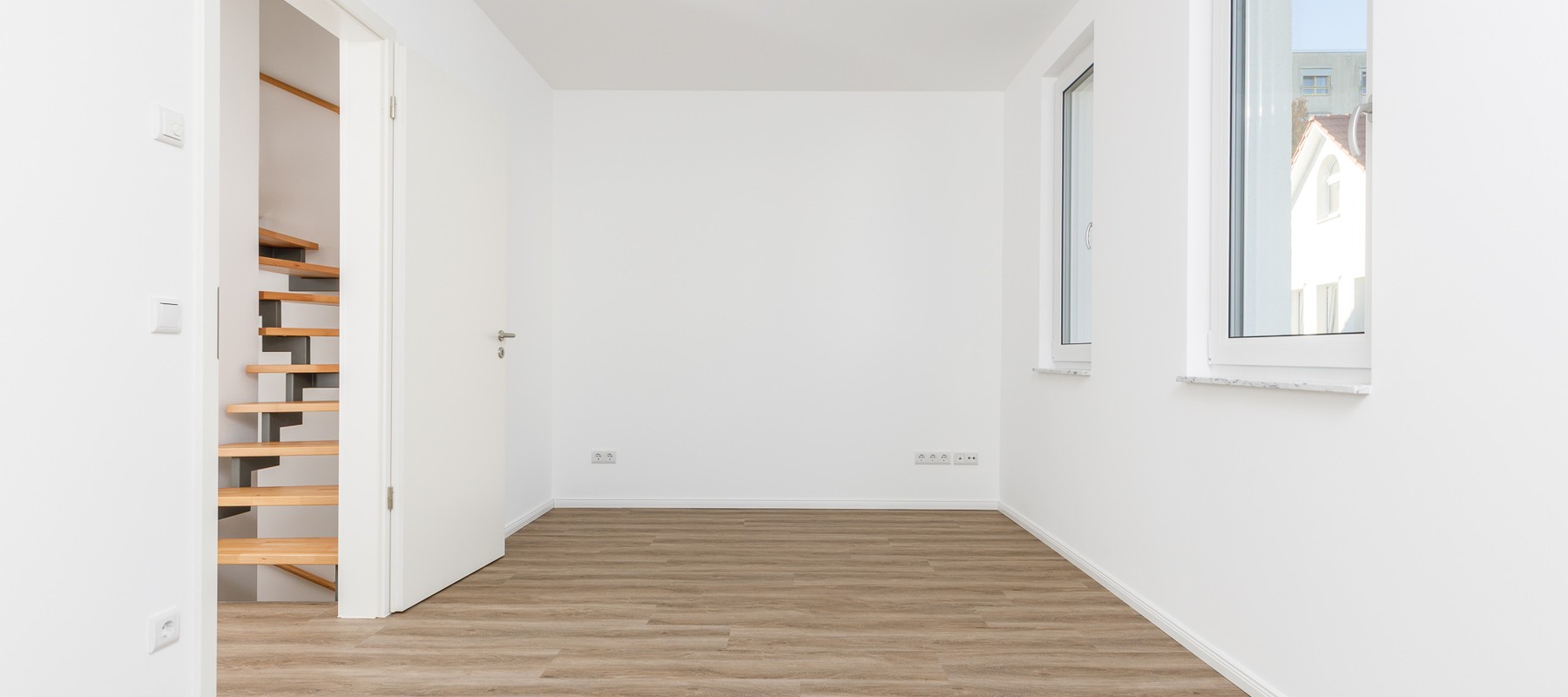 Separates Arbeitszimmer im Obergeschoss Separates Arbeitszimmer im Obergeschoss