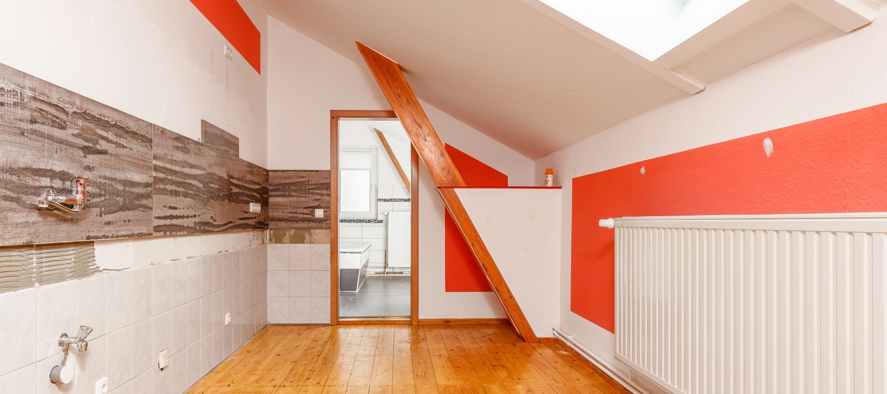 Separater Küchenbereich mit Anschlüssen für Einbauküchen Separater Küchenbereich mit Anschlüssen für Einbauküchen